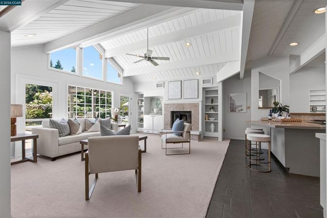 12 E Altarinda, Orinda, CA 94563