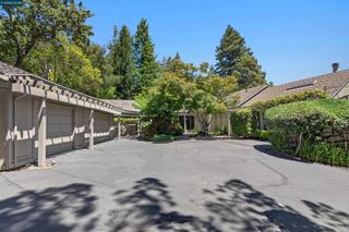 12 E Altarinda, Orinda, CA 94563