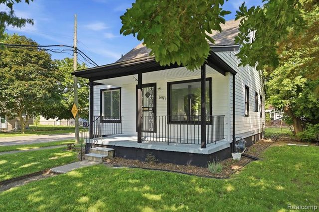 2978 Bailey Avenue, Lincoln Park, MI 48146