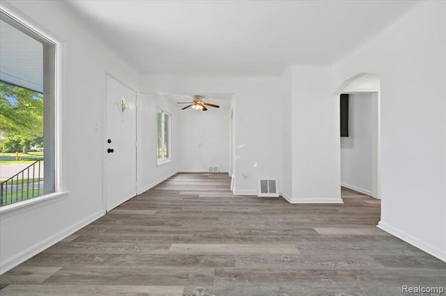 2978 Bailey Avenue, Lincoln Park, MI 48146