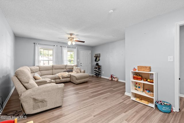 909 Gattis Road, Jacksonville, NC 28546