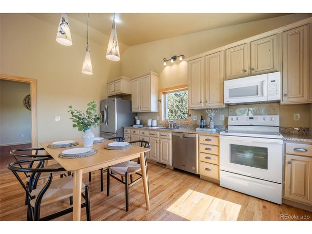 382 Largo Ave, Palmer Lake, CO 80133