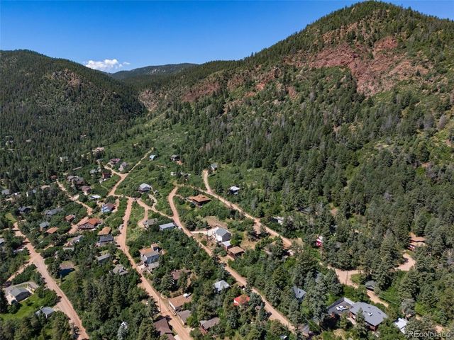 382 Largo Ave, Palmer Lake, CO 80133