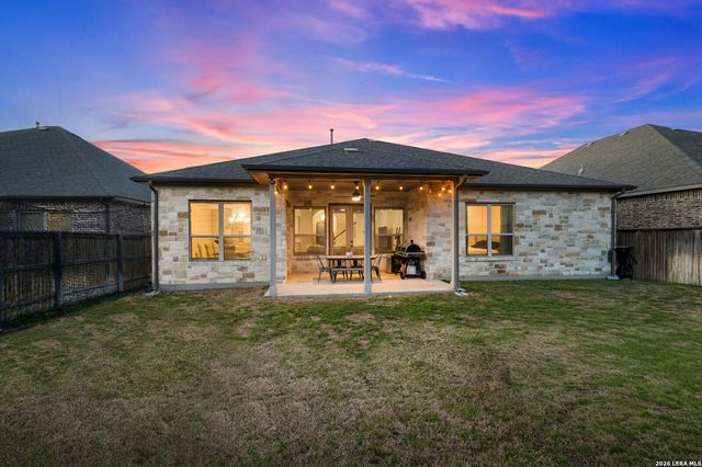 222 Sigel, New Braunfels, TX 78132