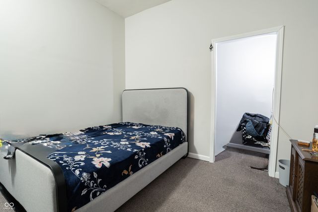 810 E 8th Street, Anderson, IN 46012