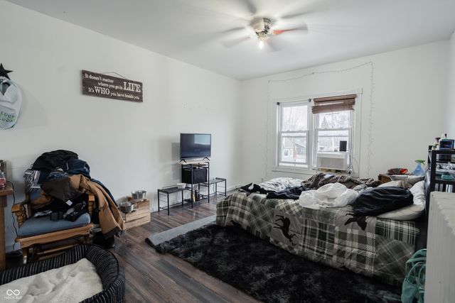 810 E 8th Street, Anderson, IN 46012