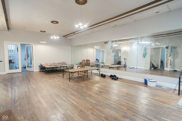 810 E 8th Street, Anderson, IN 46012