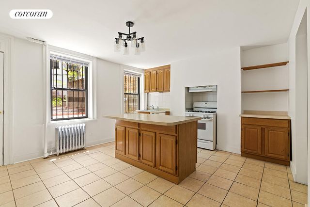 140 PROSPECT Place, New York City, NY 11217