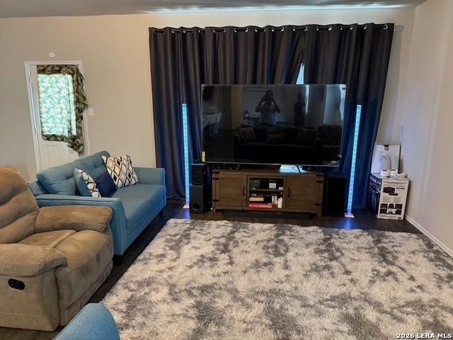 2434 Dry Moss, San Antonio, TX 78224