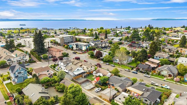 618 Alder Street, Edmonds, WA 98020