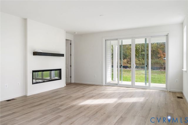 2249 Kennington Pky, Aylett, VA 23009