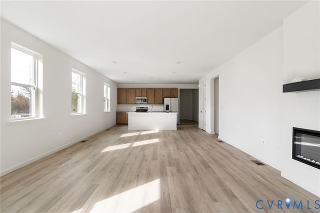 2249 Kennington Pky, Aylett, VA 23009