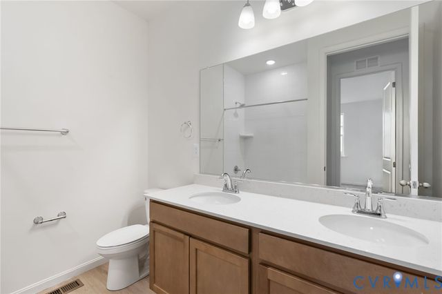 2249 Kennington Pky, Aylett, VA 23009