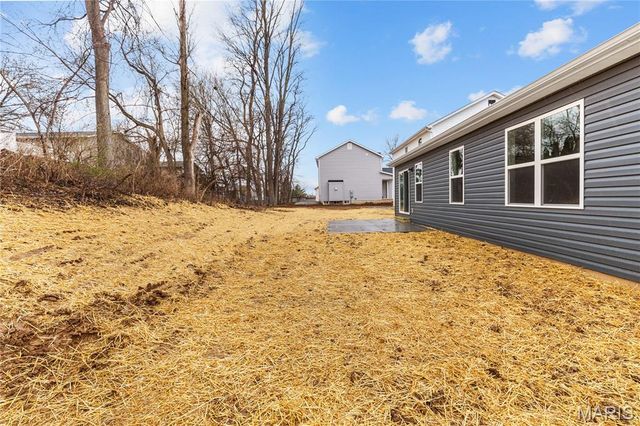 41 Millwell Drive, Maryland Heights, MO 63043