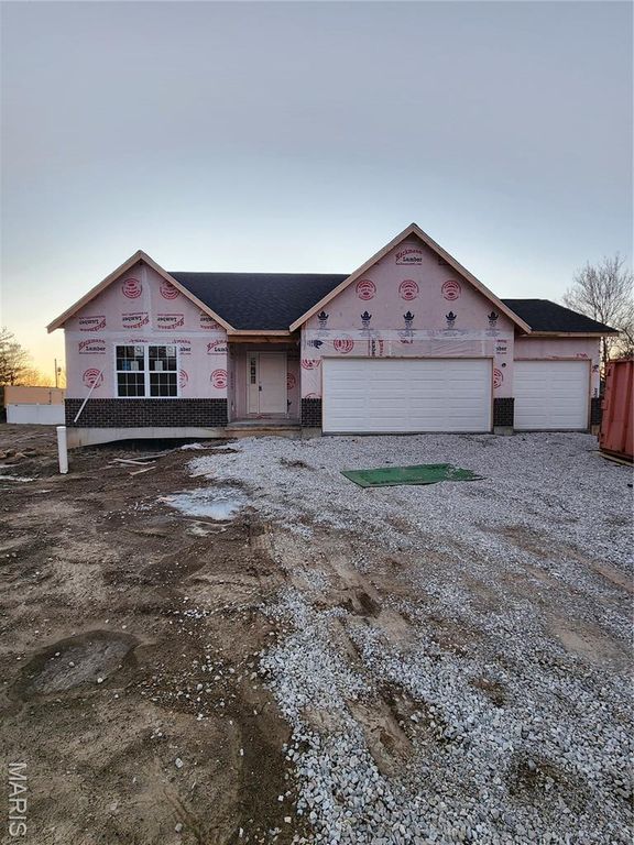 41 Millwell Drive, Maryland Heights, MO 63043