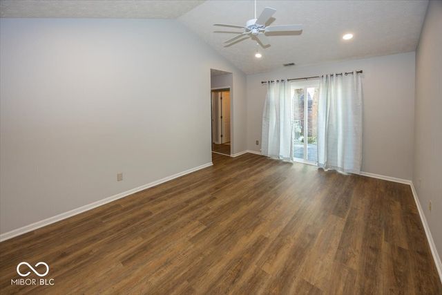 3046 Crimson Court E 61, Carmel, IN 46033