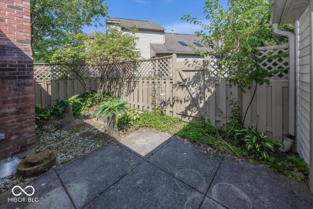 3046 Crimson Court E 61, Carmel, IN 46033