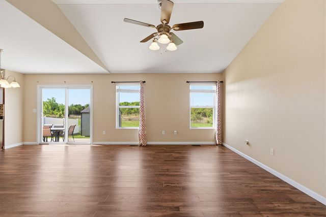 107 CHESTNUT RIDGE DR, Wright City, MO 63390
