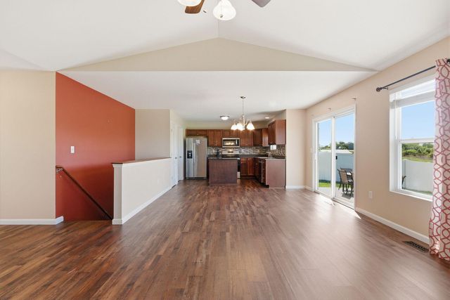 107 CHESTNUT RIDGE DR, Wright City, MO 63390