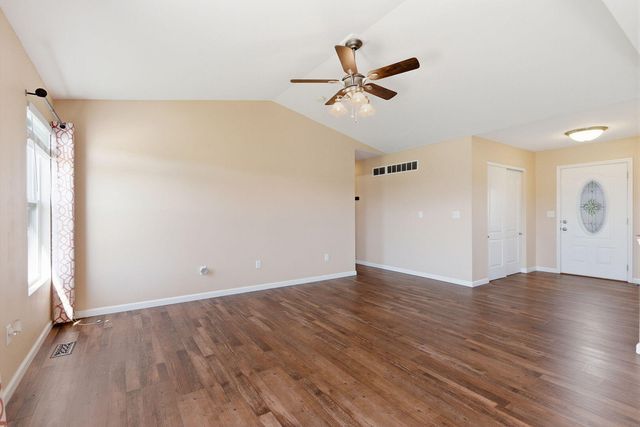 107 CHESTNUT RIDGE DR, Wright City, MO 63390