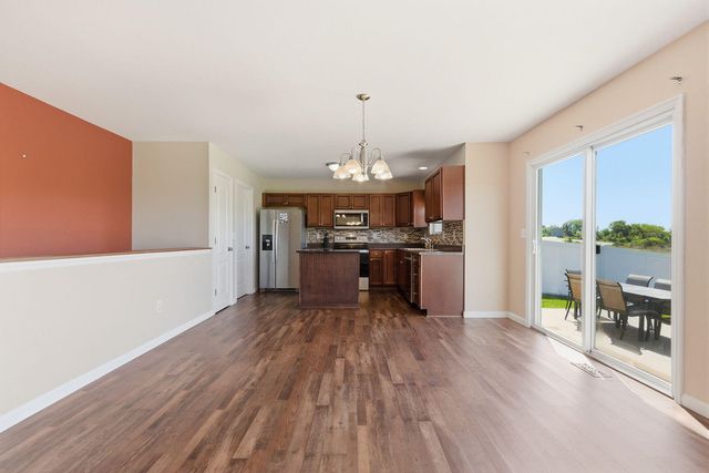 107 CHESTNUT RIDGE DR, Wright City, MO 63390