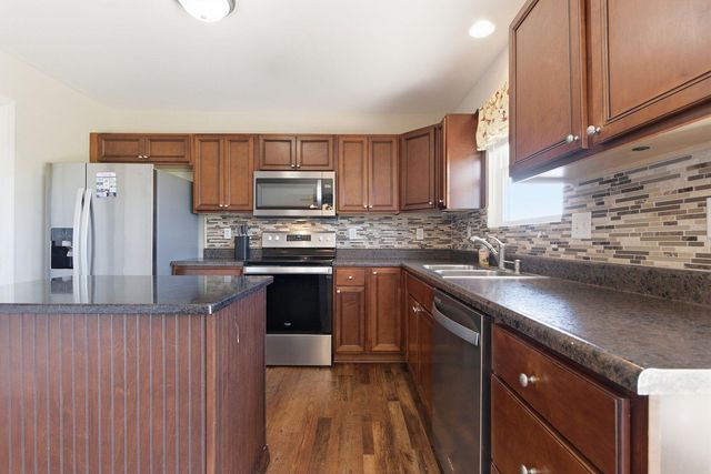 107 CHESTNUT RIDGE DR, Wright City, MO 63390
