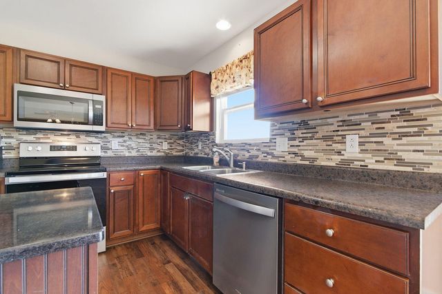 107 CHESTNUT RIDGE DR, Wright City, MO 63390