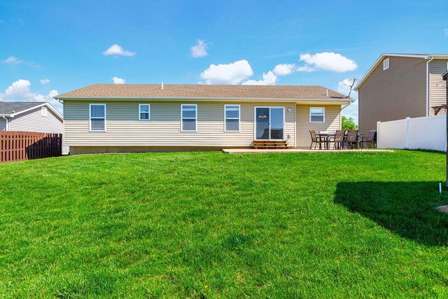 107 CHESTNUT RIDGE DR, Wright City, MO 63390