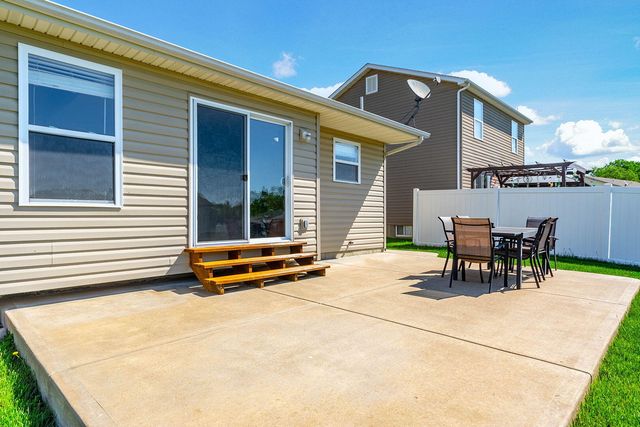 107 CHESTNUT RIDGE DR, Wright City, MO 63390