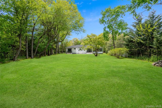 263 Beaver Dam Road, Brookhaven, NY 11719