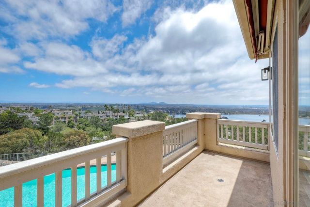 11211 Windbrook Way, San Diego, CA 92131