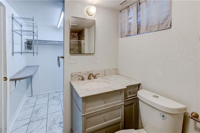 1946 Cherokee Street, Leavenworth, KS 66048