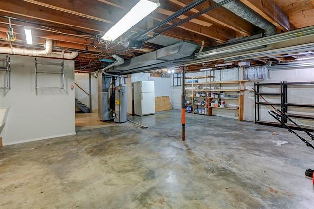 1946 Cherokee Street, Leavenworth, KS 66048