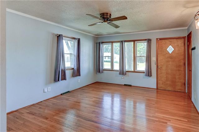 1946 Cherokee Street, Leavenworth, KS 66048