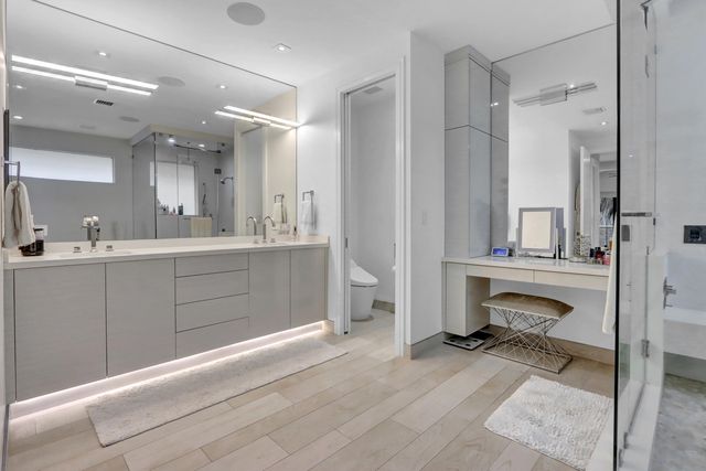 5789 Hamilton Way, Boca Raton, FL 33496