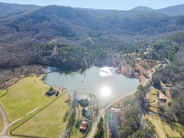 0 Mountain Side Parkway, Ellijay, GA 30536