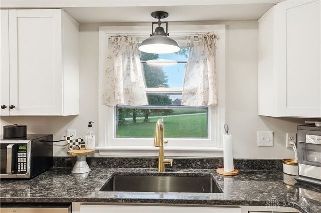 3564 Shrine Road, Springfield, OH 45502