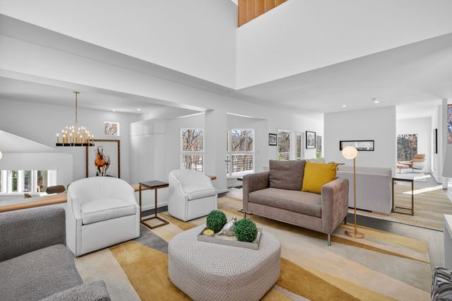 217 49th Street, Des Moines, IA 50312