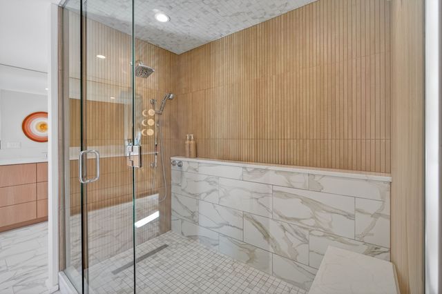 217 49th Street, Des Moines, IA 50312