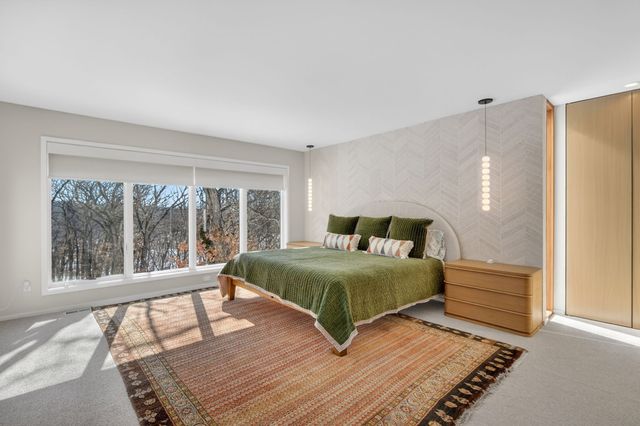 217 49th Street, Des Moines, IA 50312