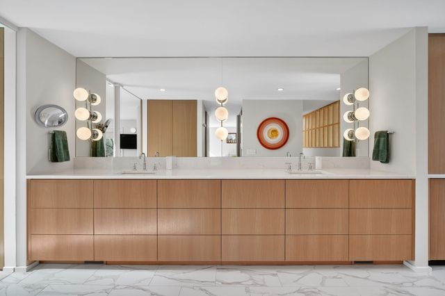 217 49th Street, Des Moines, IA 50312