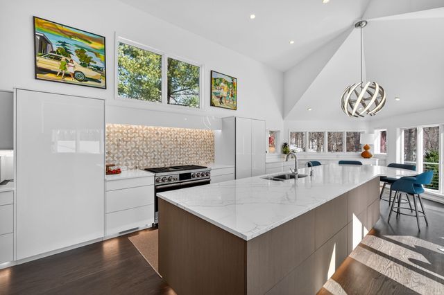 217 49th Street, Des Moines, IA 50312