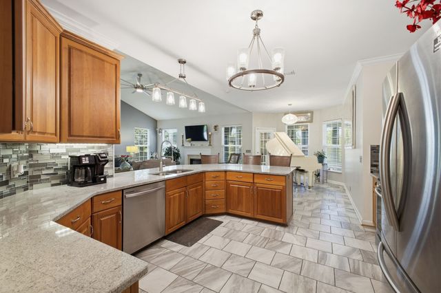 1013 Wyntergrace Farm Rd, Old Hickory, TN 37138
