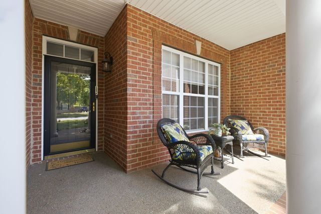 1013 Wyntergrace Farm Rd, Old Hickory, TN 37138