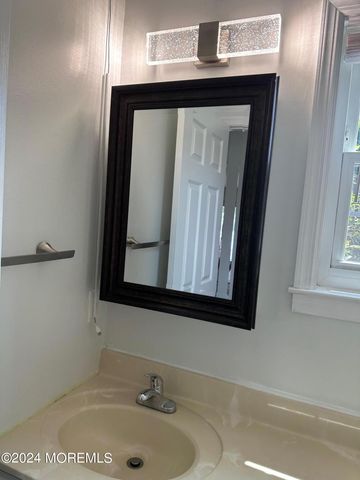 127 Bedford Place, Morganville, NJ 07751