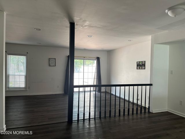 127 Bedford Place, Morganville, NJ 07751