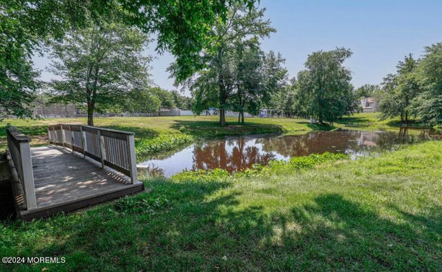 127 Bedford Place, Morganville, NJ 07751