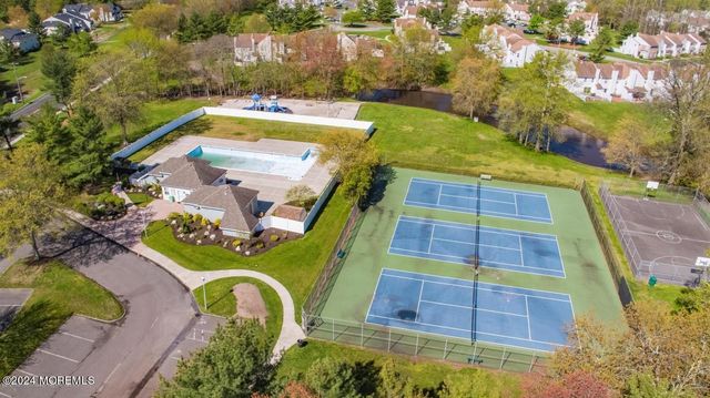 127 Bedford Place, Morganville, NJ 07751