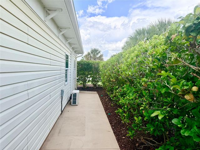 4817 SE 94TH AVENUE, Webster, FL 33597