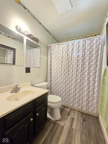 2092 N 250 E, Rushville, IN 46173